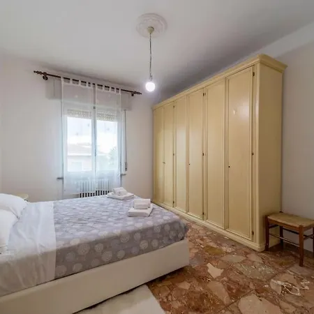 Nabucco's Home: Centro Ospedale Parma